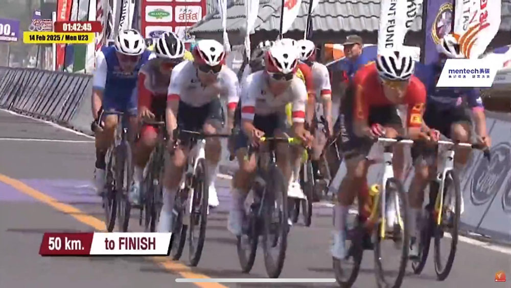 男子U23組運動員甘展博在大組公路賽中取得第11名佳績(图2)